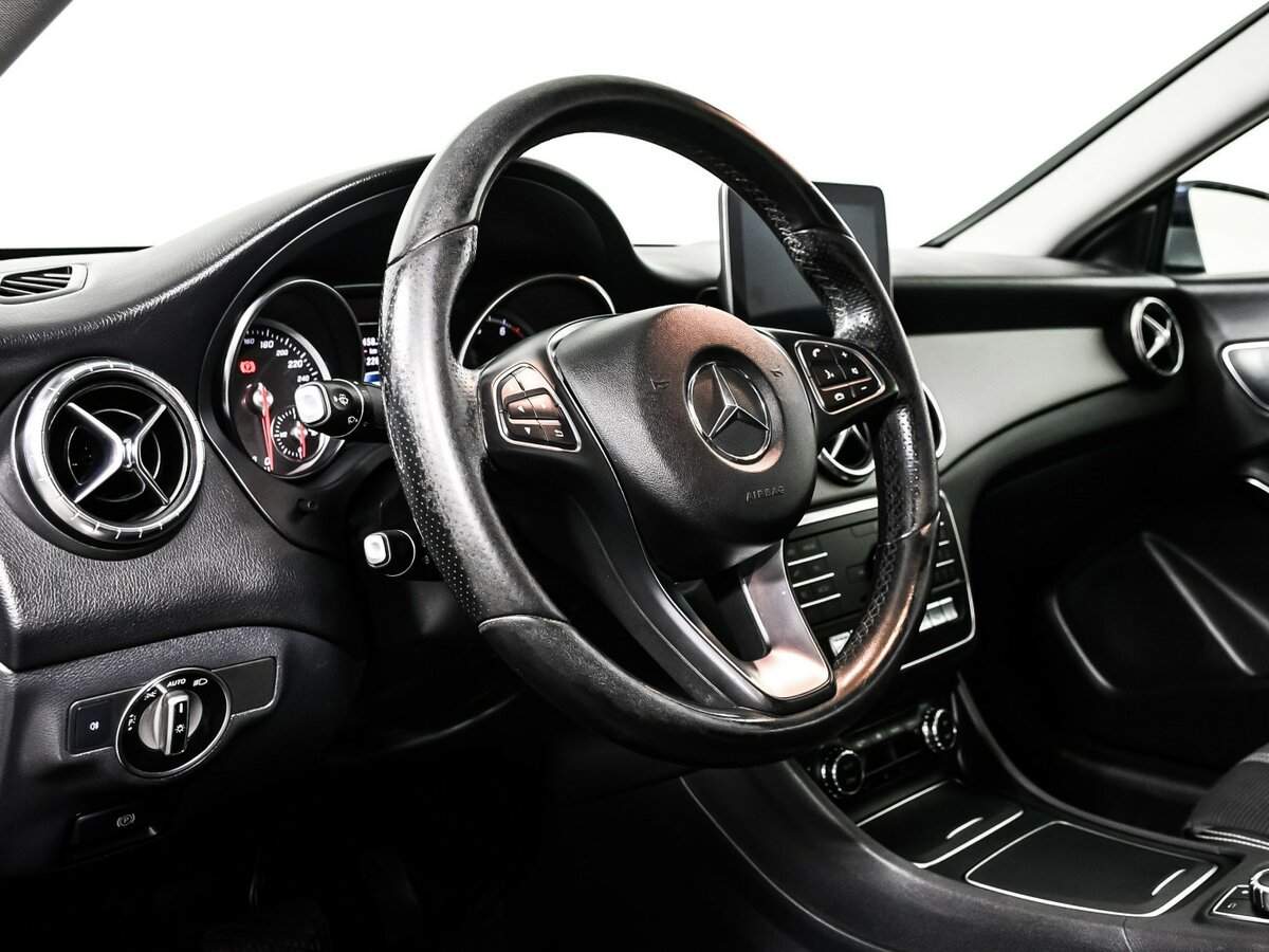 Mercedes-Benz CLA 2018 года с пробегом. Фото: #11