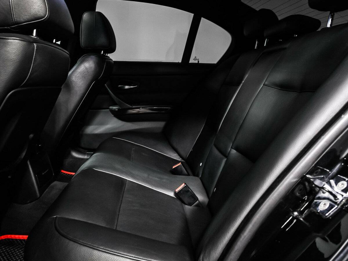 BMW 3 серии 2007 года с пробегом. Фото: #12