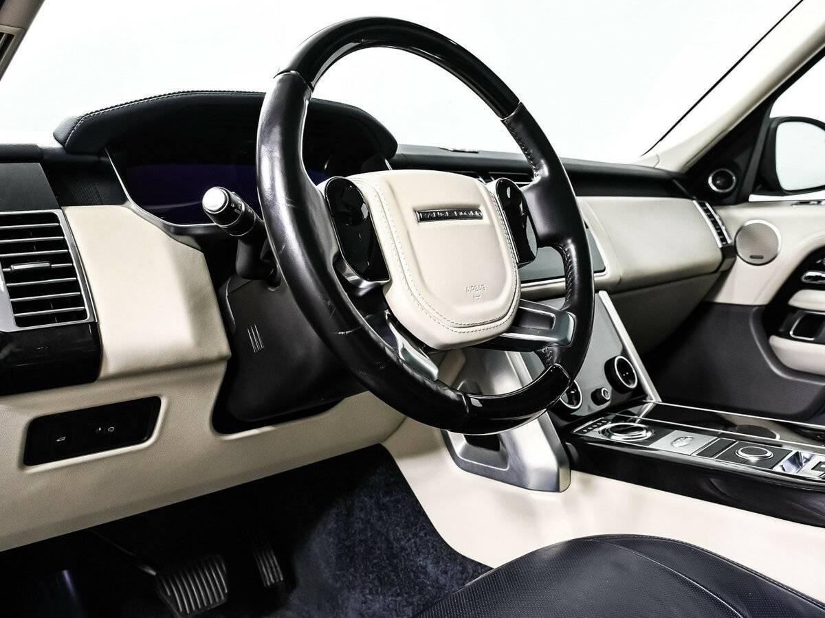 Land Rover Range Rover 2018 года с пробегом. Фото: #11