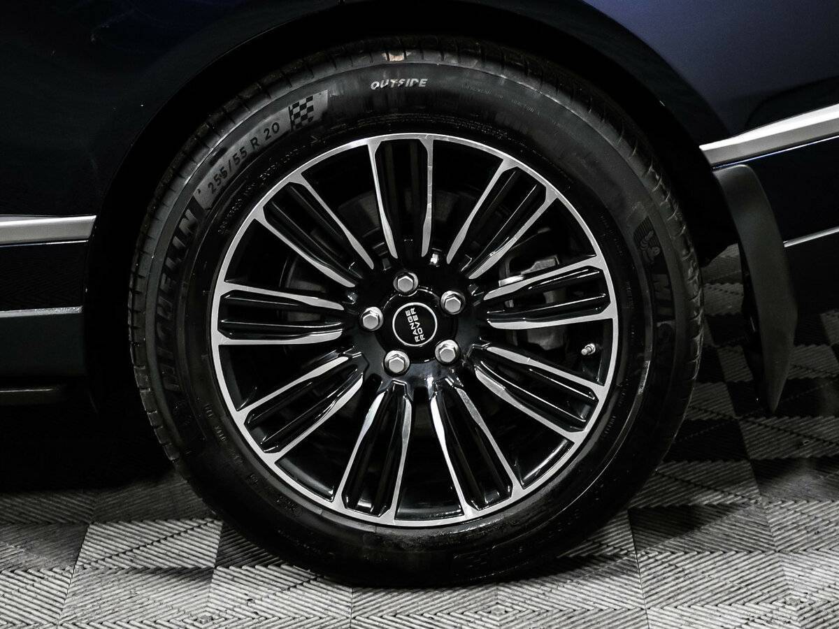 Land Rover Range Rover 2018 года с пробегом. Фото: #15