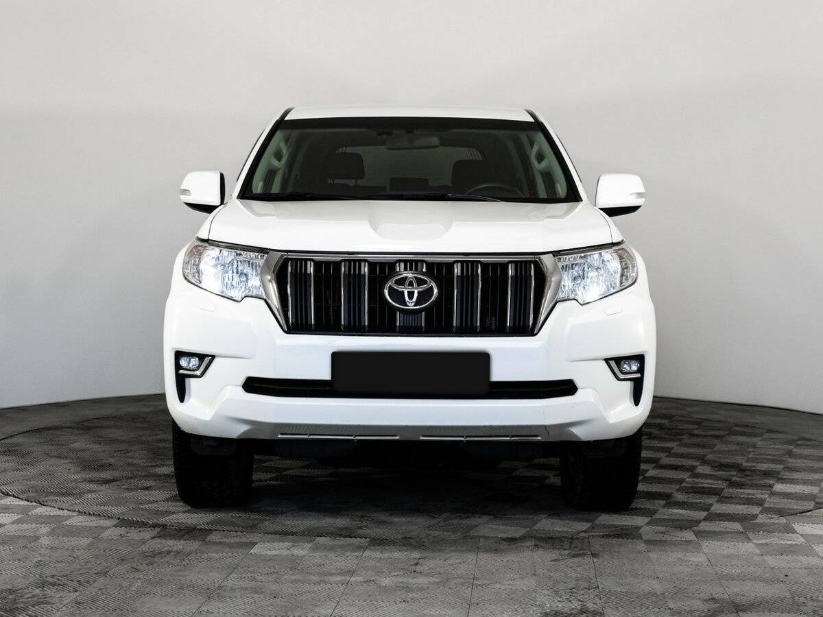 Toyota Land Cruiser Prado 2018 года с пробегом. Фото: #1