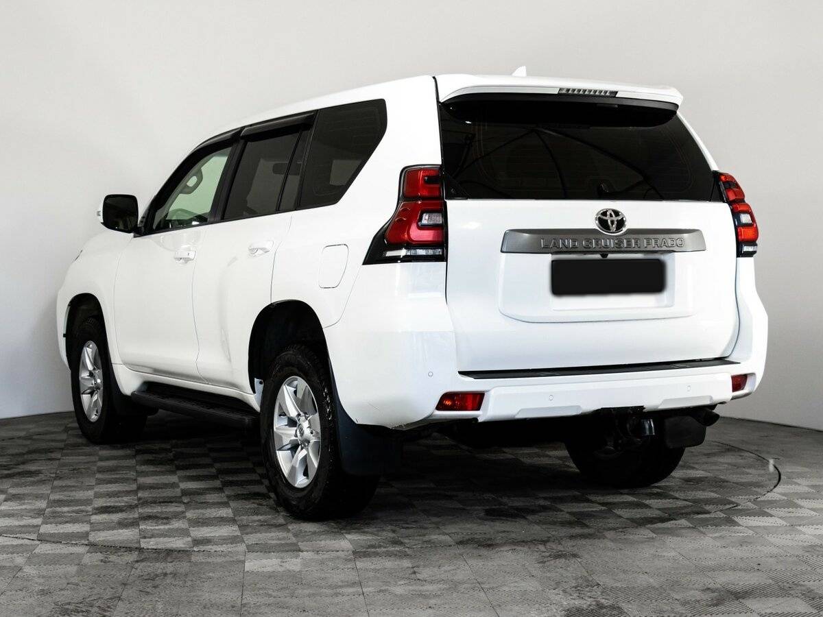Toyota Land Cruiser Prado 2018 года с пробегом. Фото: #5