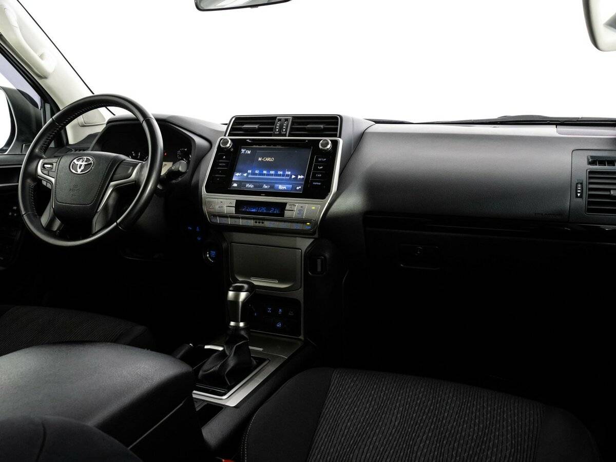 Toyota Land Cruiser Prado 2018 года с пробегом. Фото: #6