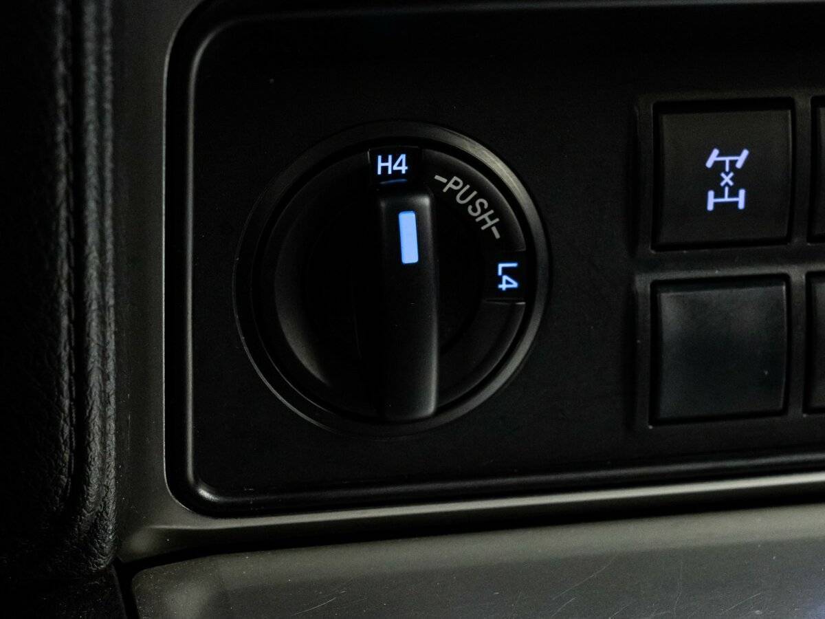 Toyota Land Cruiser Prado 2018 года с пробегом. Фото: #14