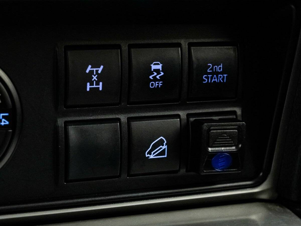 Toyota Land Cruiser Prado 2018 года с пробегом. Фото: #15