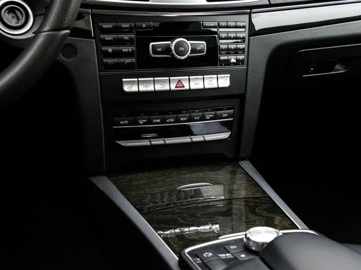 Mercedes-Benz E-Класс 2013 года с пробегом. Фото: #14