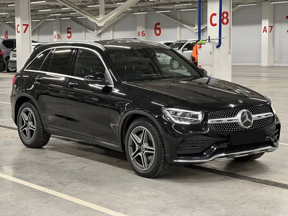Mercedes-Benz GLC 2020 года с пробегом. Фото: #2