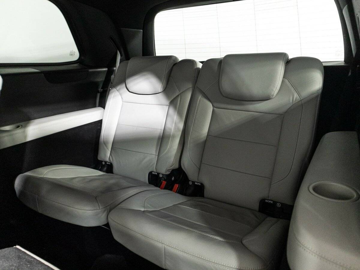 Mercedes-Benz GL-Класс 2014 года с пробегом. Фото: #14