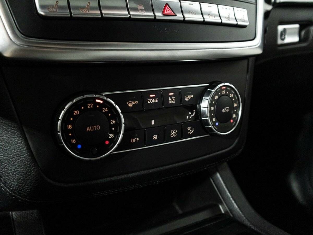 Mercedes-Benz GL-Класс 2014 года с пробегом. Фото: #18