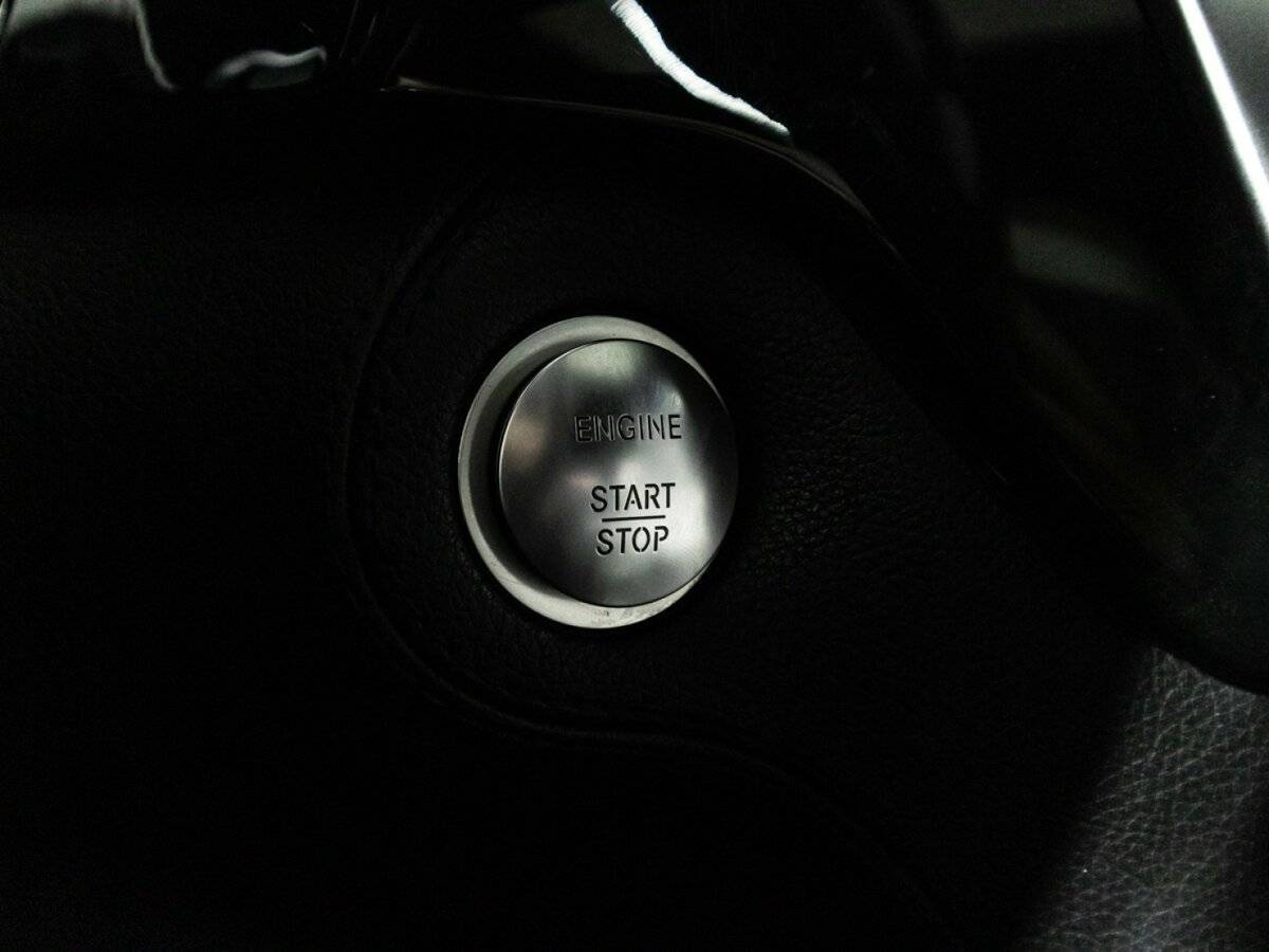 Mercedes-Benz GL-Класс 2014 года с пробегом. Фото: #20