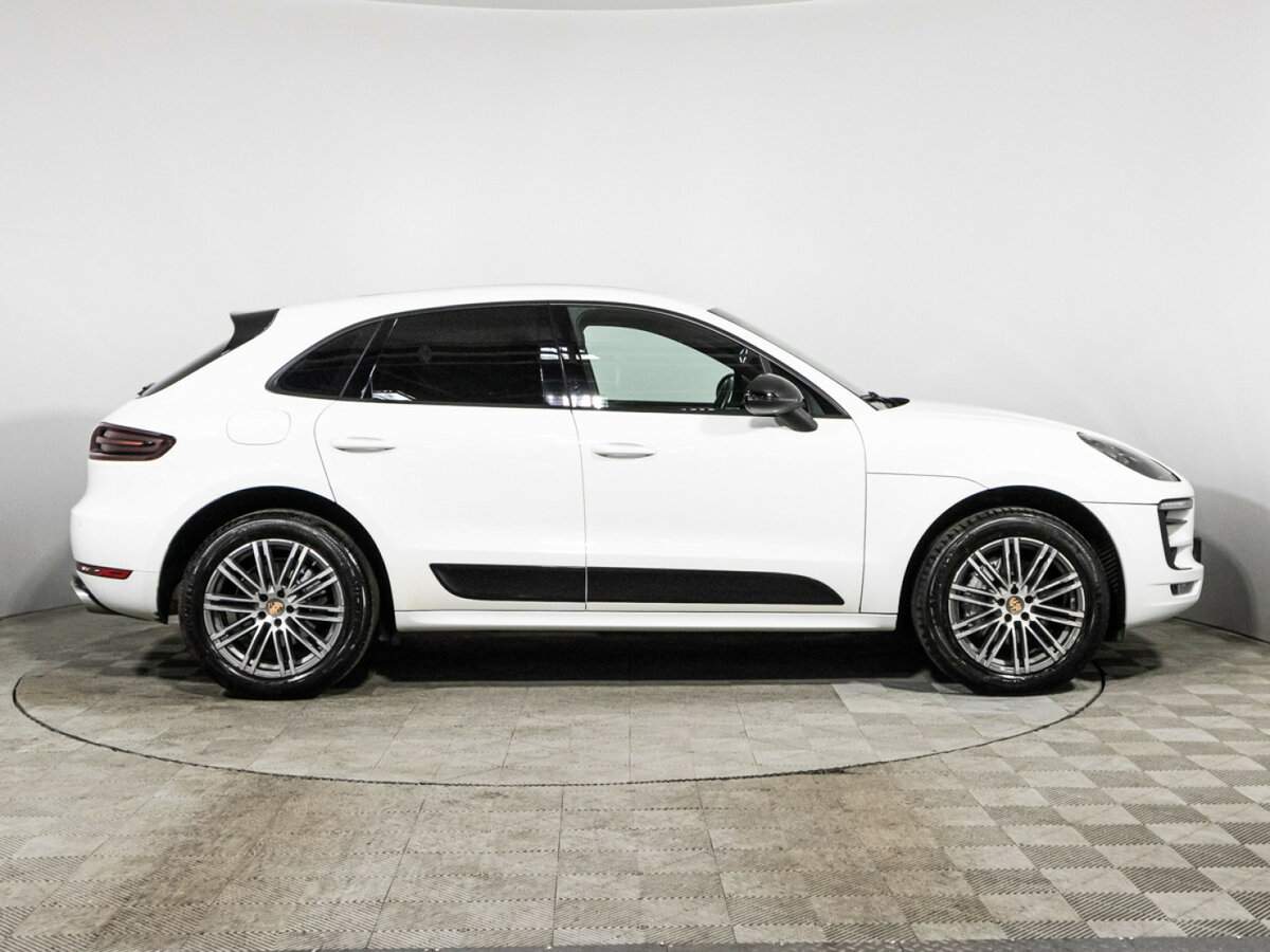 Porsche Macan 2015 года с пробегом. Фото: #3