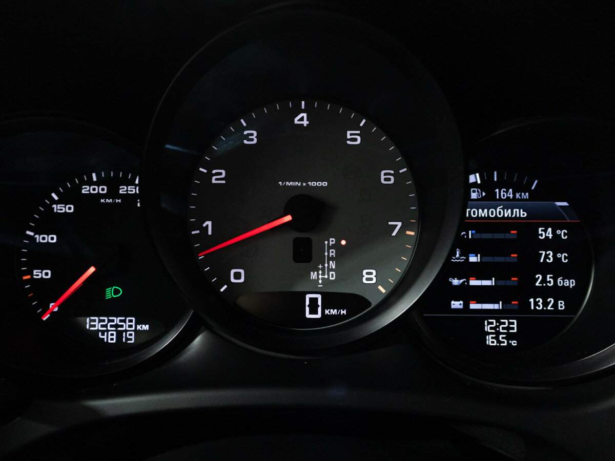 Porsche Macan 2015 года с пробегом. Фото: #11