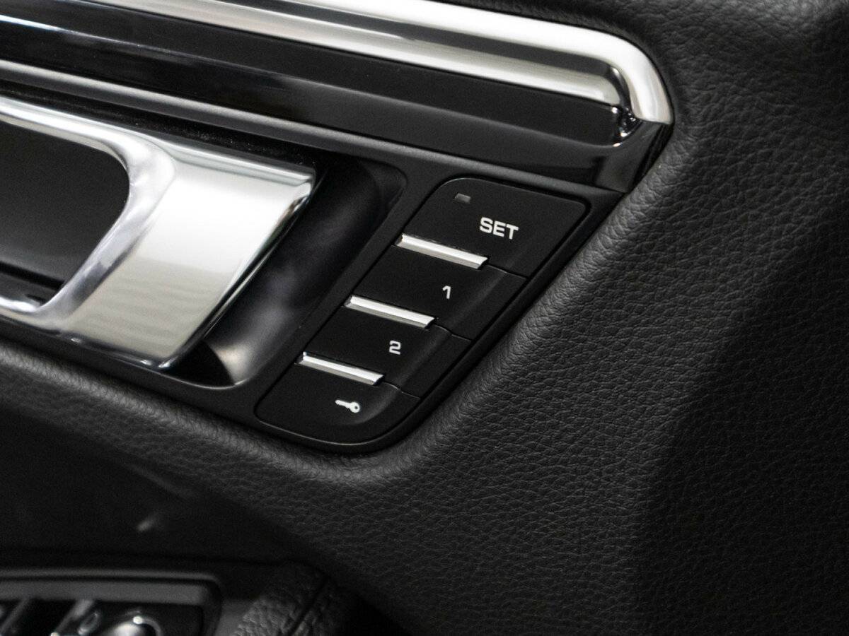 Porsche Macan 2015 года с пробегом. Фото: #20