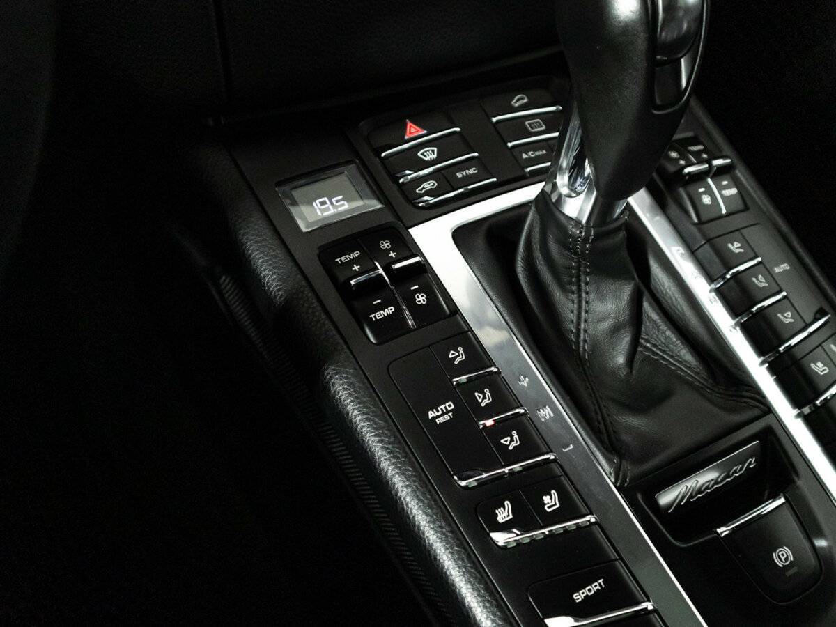 Porsche Macan 2015 года с пробегом. Фото: #22
