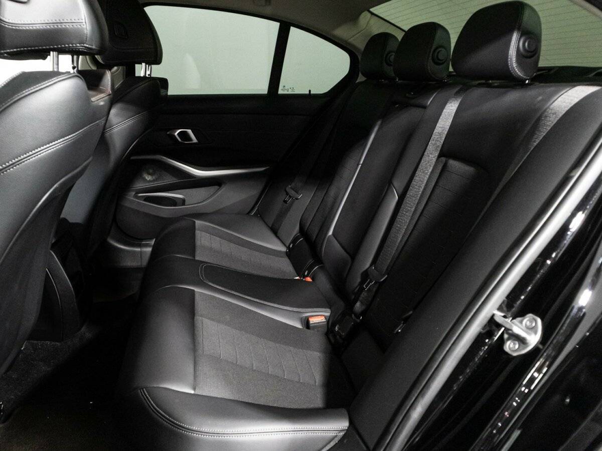 BMW 3 серии 2019 года с пробегом. Фото: #9