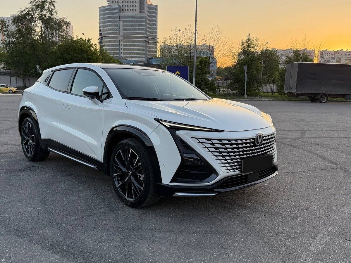 Changan UNI-T 2023 года с пробегом. Фото: #3