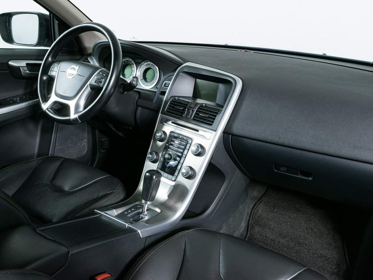 Volvo XC60 2011 года с пробегом. Фото: #10