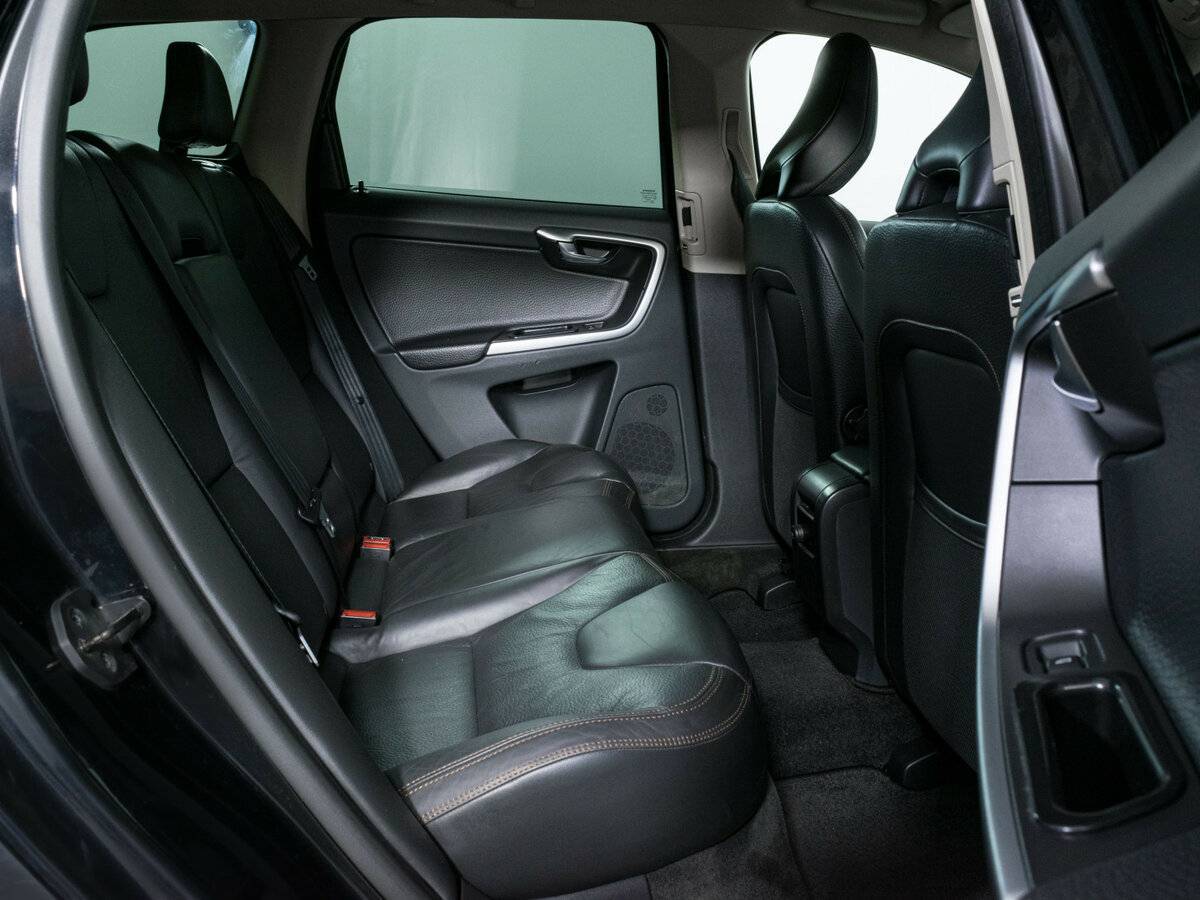 Volvo XC60 2011 года с пробегом. Фото: #12