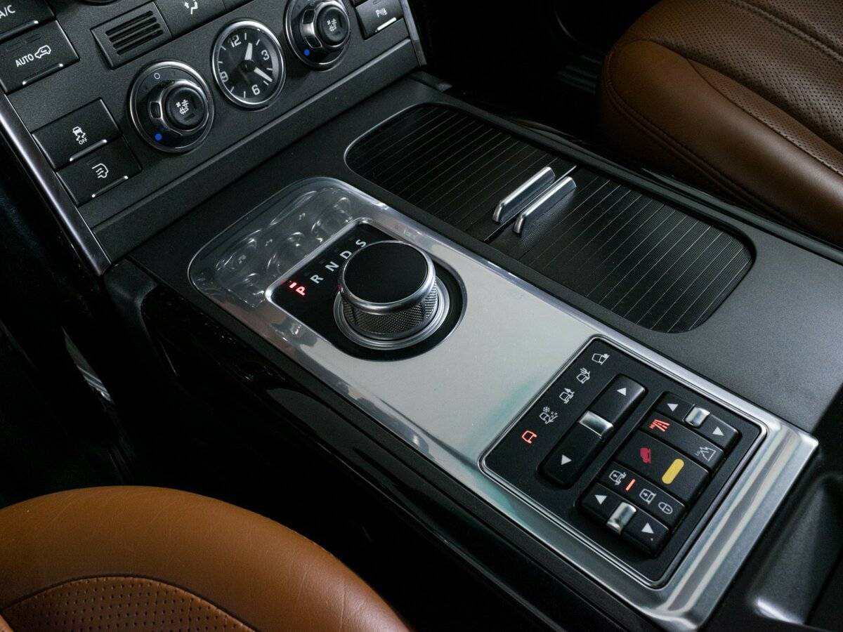 Land Rover Range Rover 2011 года с пробегом. Фото: #16