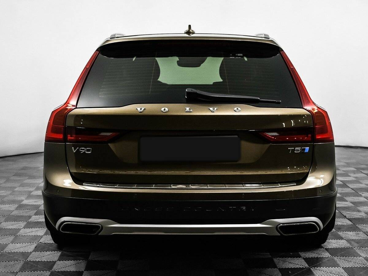 Volvo V90 Cross Country 2017 года с пробегом. Фото: #5