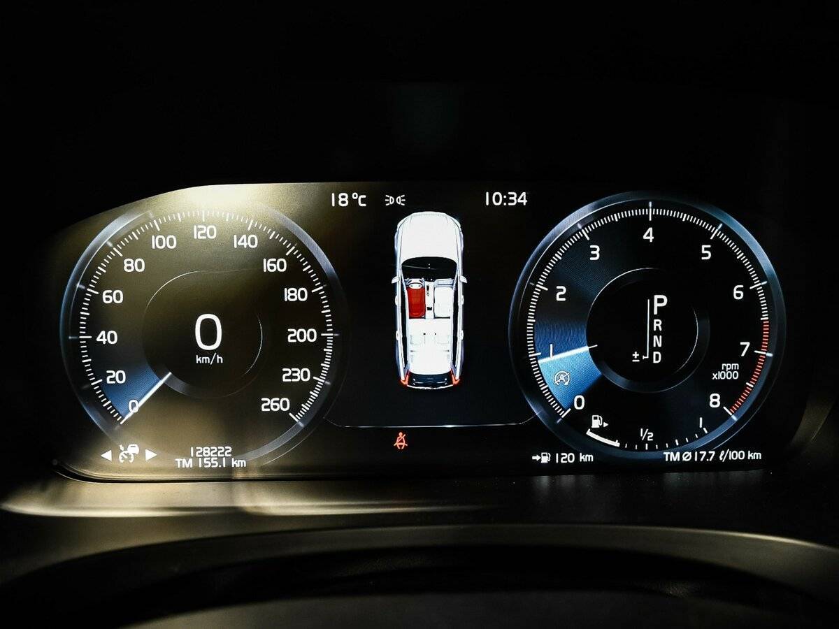 Volvo V90 Cross Country 2017 года с пробегом. Фото: #9