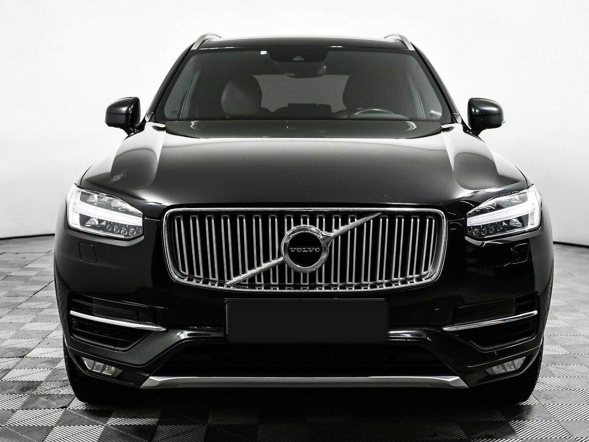 Volvo XC90 2017 года с пробегом. Фото: #1