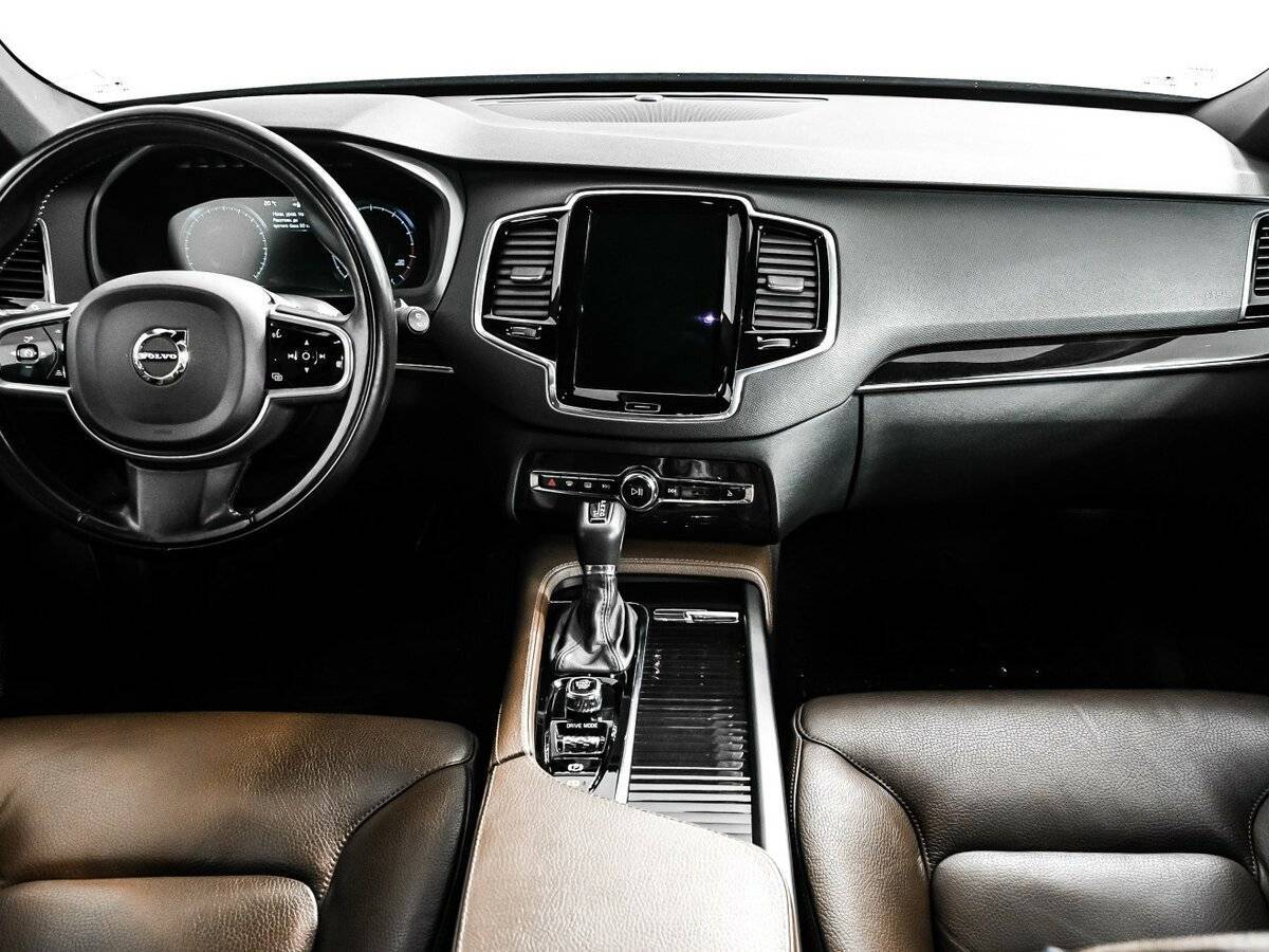 Volvo XC90 2017 года с пробегом. Фото: #10