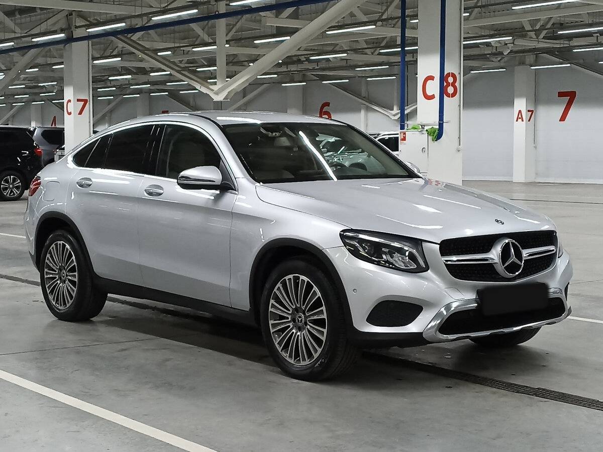 Mercedes-Benz GLC Coupe 2017 года с пробегом. Фото: #2