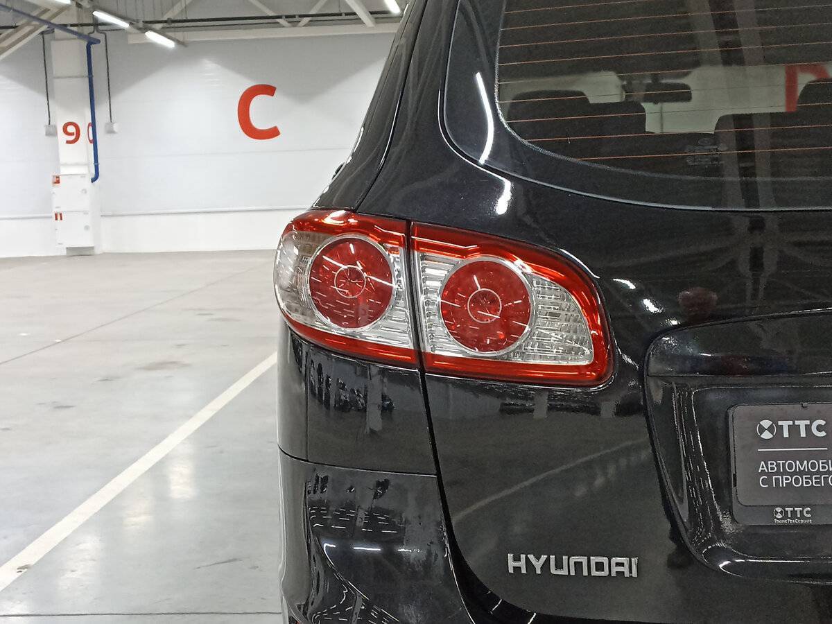 Hyundai Santa Fe 2010 года с пробегом. Фото: #8