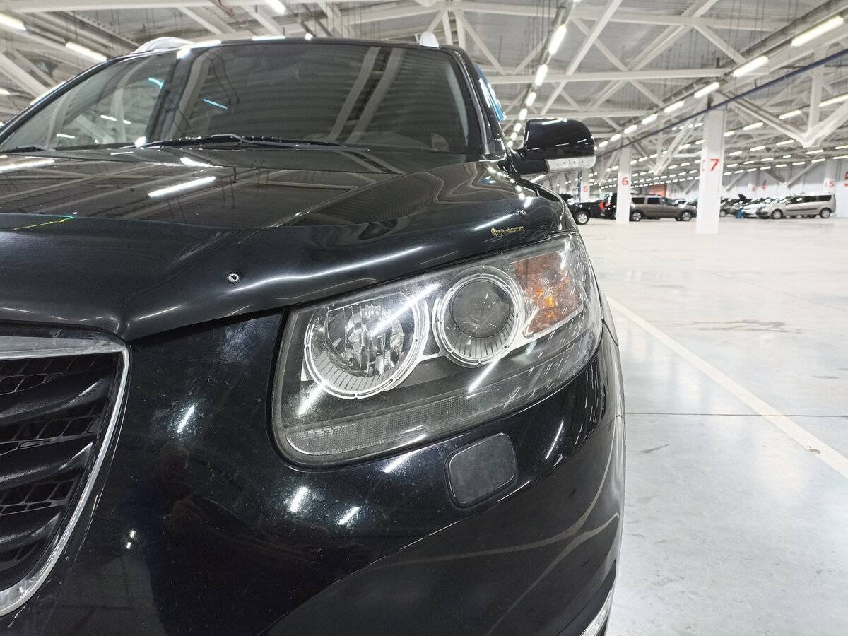 Hyundai Santa Fe 2010 года с пробегом. Фото: #16