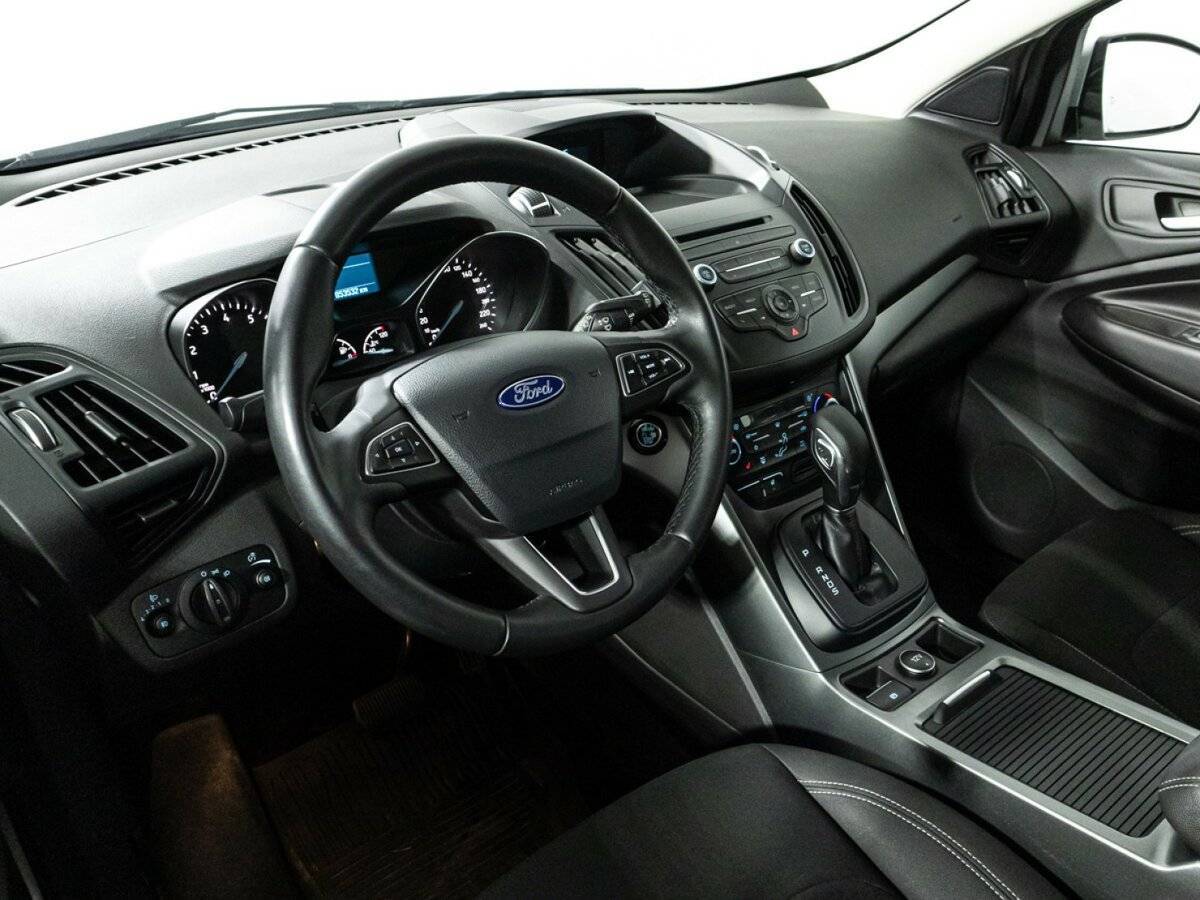 Ford Kuga 2019 года с пробегом. Фото: #10