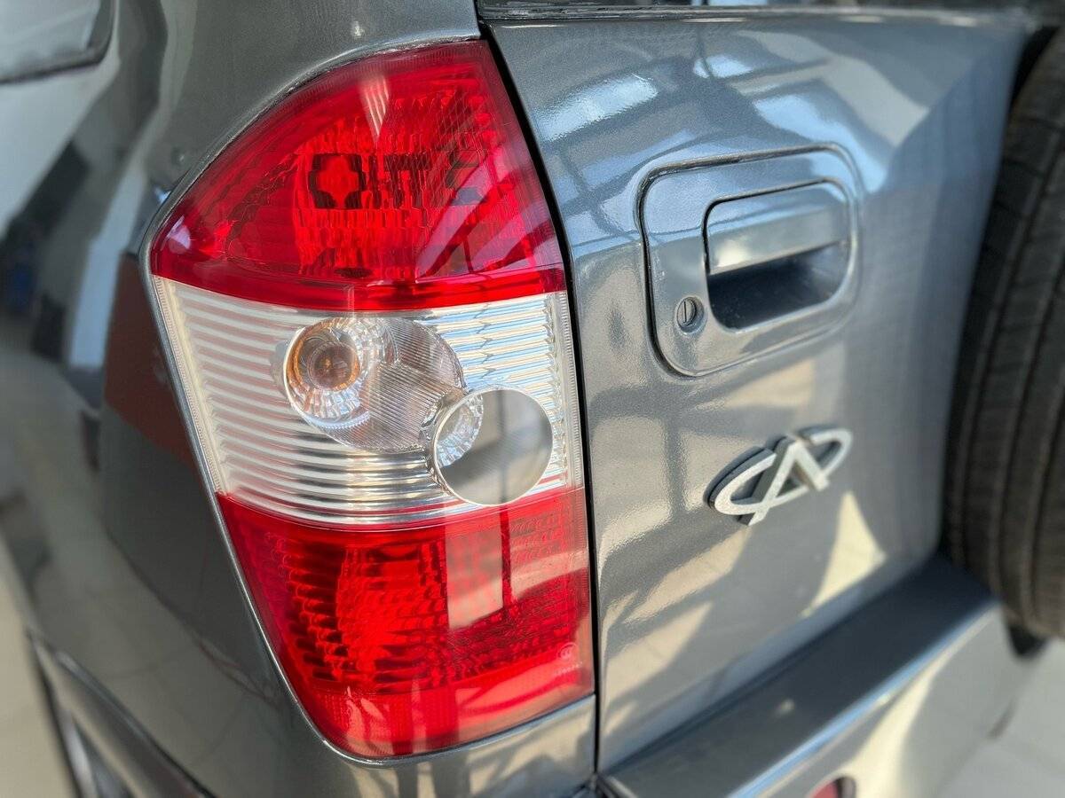 Chery Tiggo (T11) 2009 года с пробегом. Фото: #8