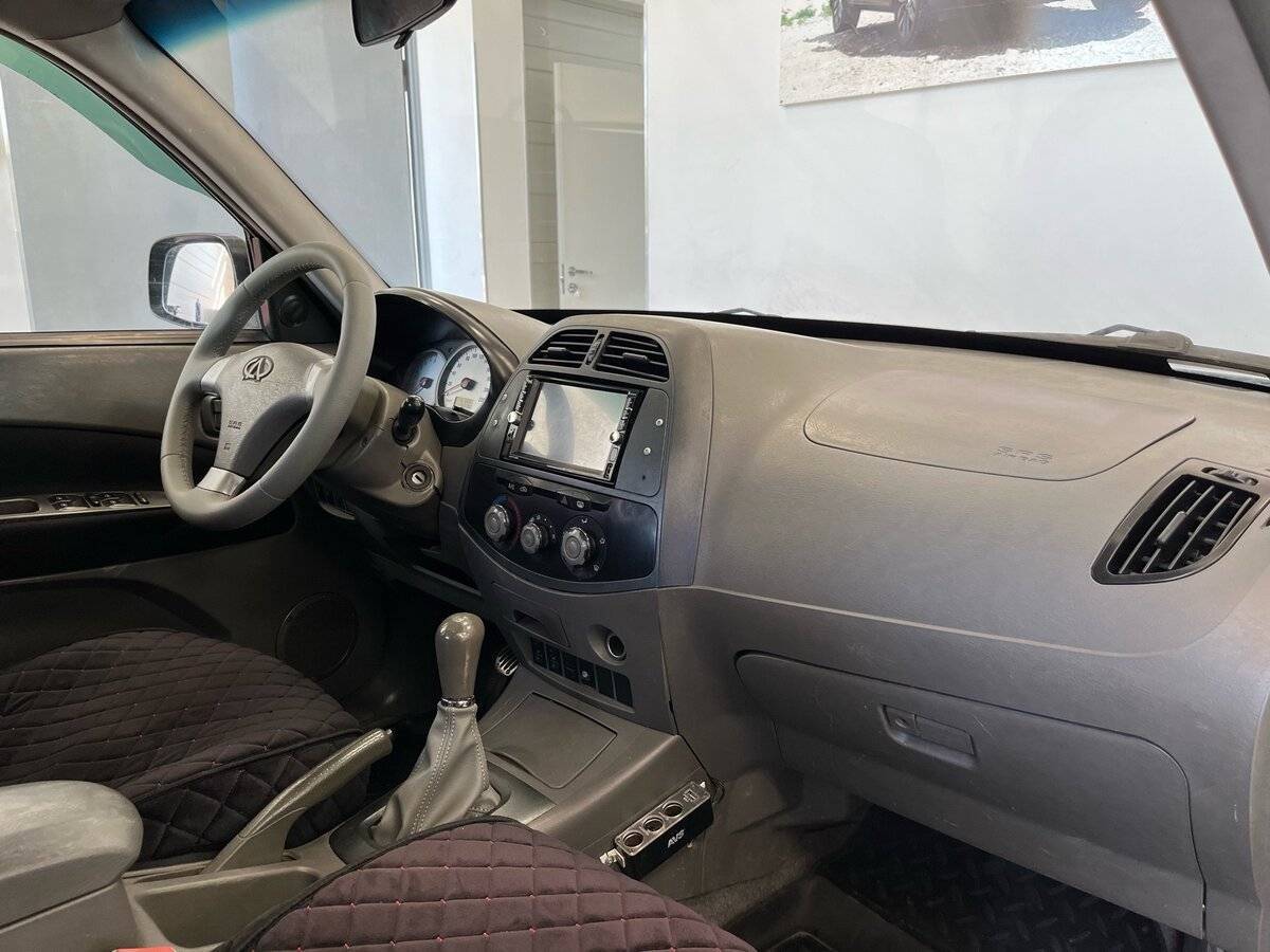 Chery Tiggo (T11) 2009 года с пробегом. Фото: #12