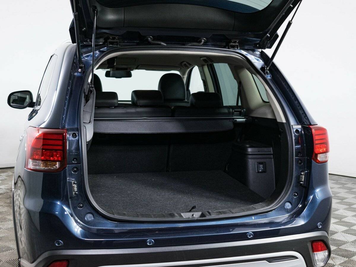 Mitsubishi Outlander 2020 года с пробегом. Фото: #8