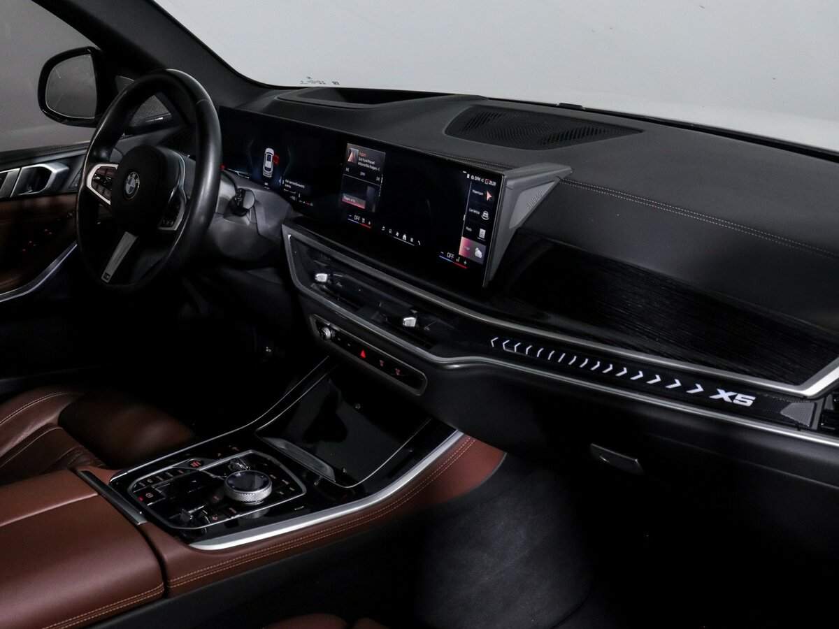 BMW X5 2023 года с пробегом. Фото: #3