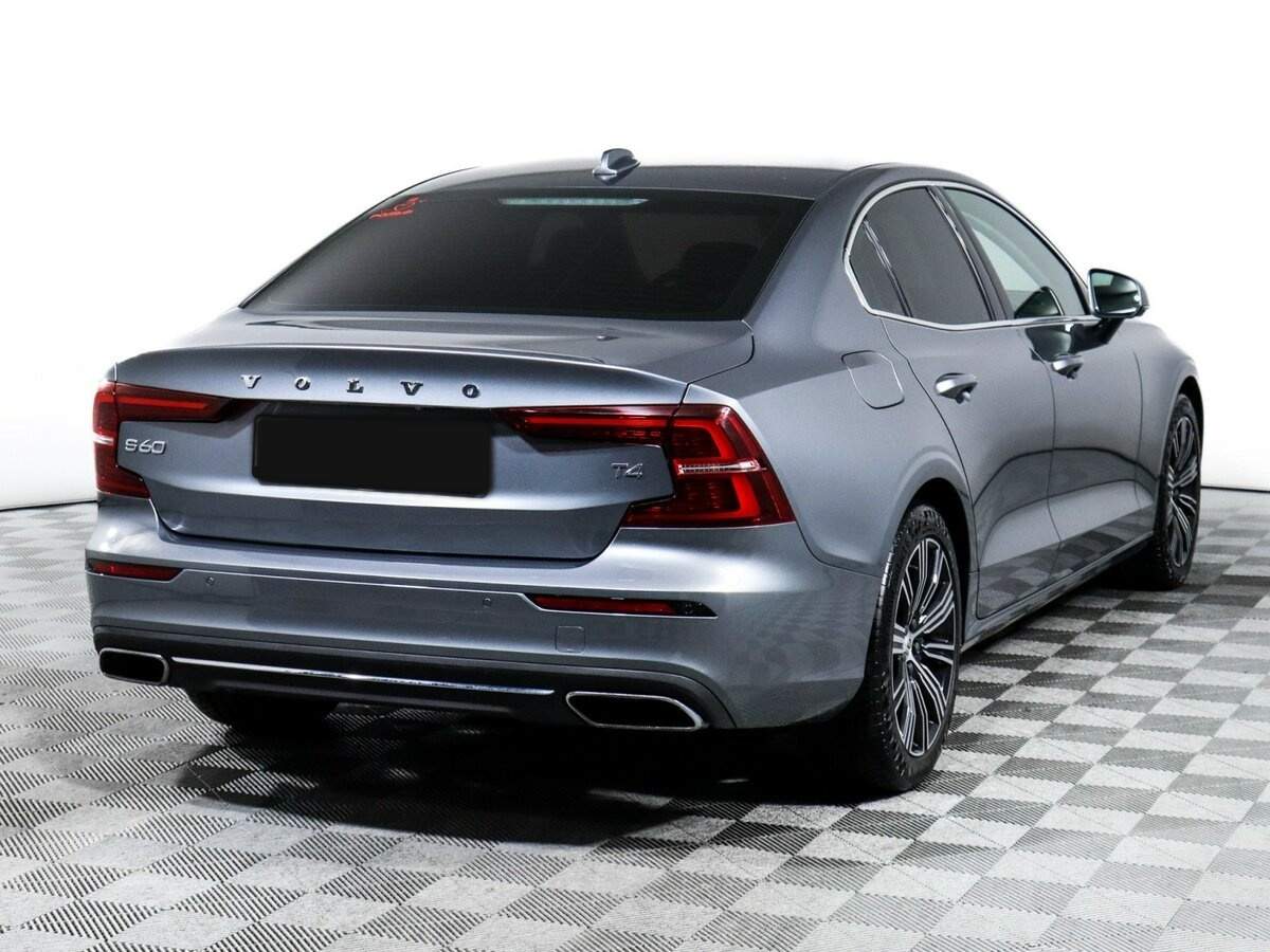 Volvo S60 2021 года с пробегом. Фото: #4