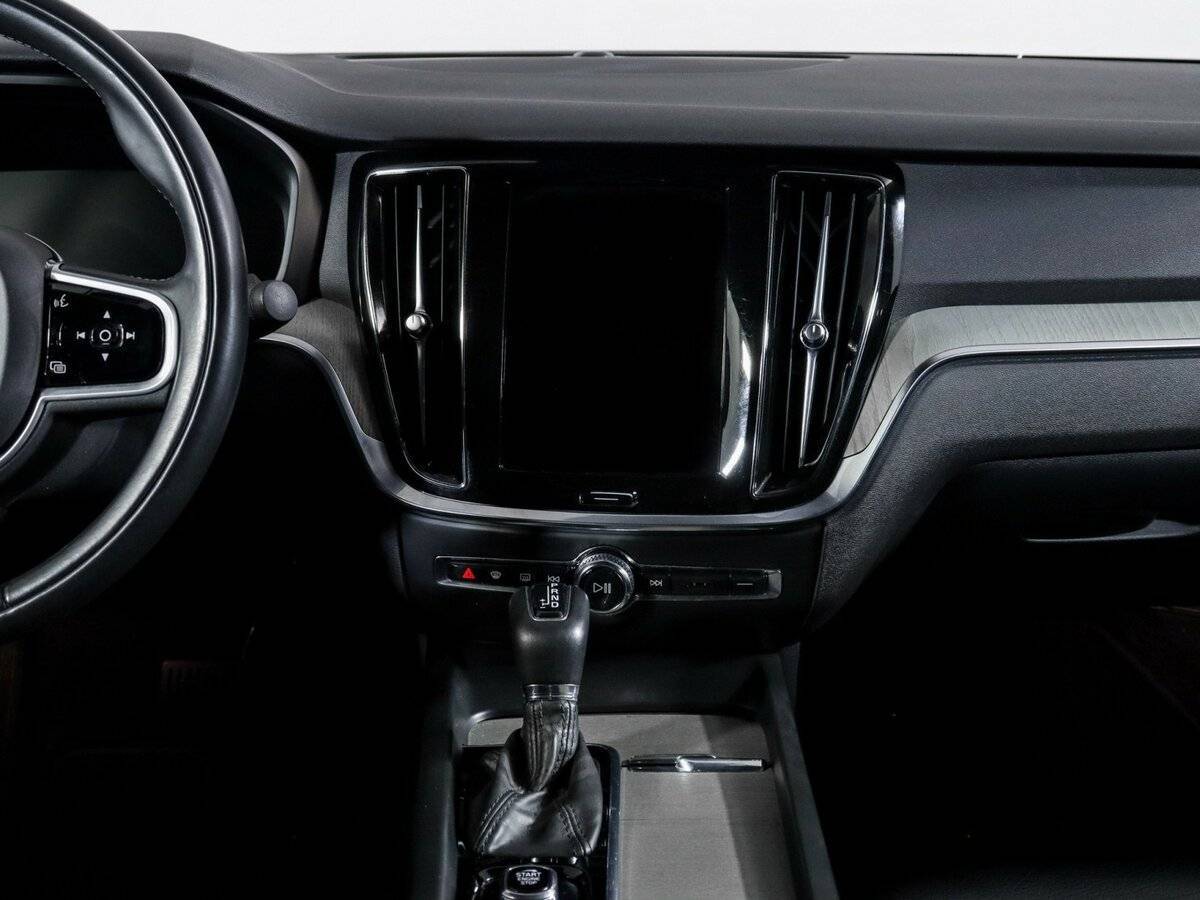 Volvo S60 2021 года с пробегом. Фото: #11