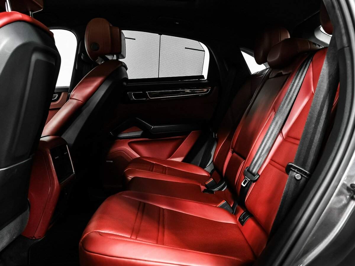 Porsche Cayenne 2019 года с пробегом. Фото: #12