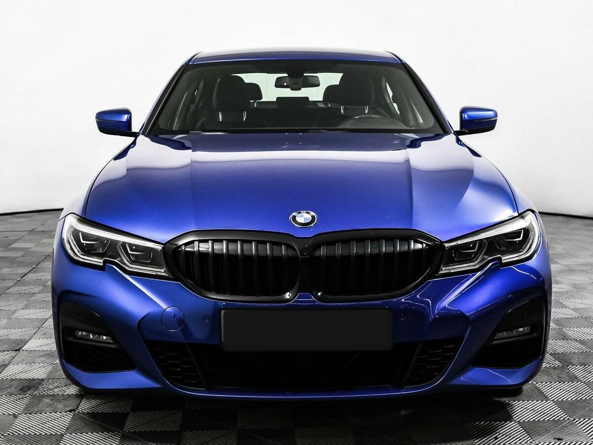 BMW 3 серии 2019 года с пробегом. Фото: #1