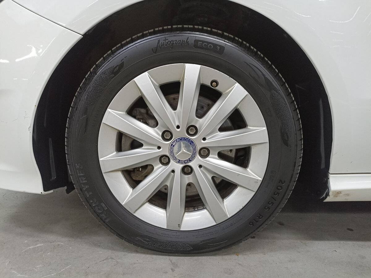 Mercedes-Benz B-Класс 2015 года с пробегом. Фото: #17