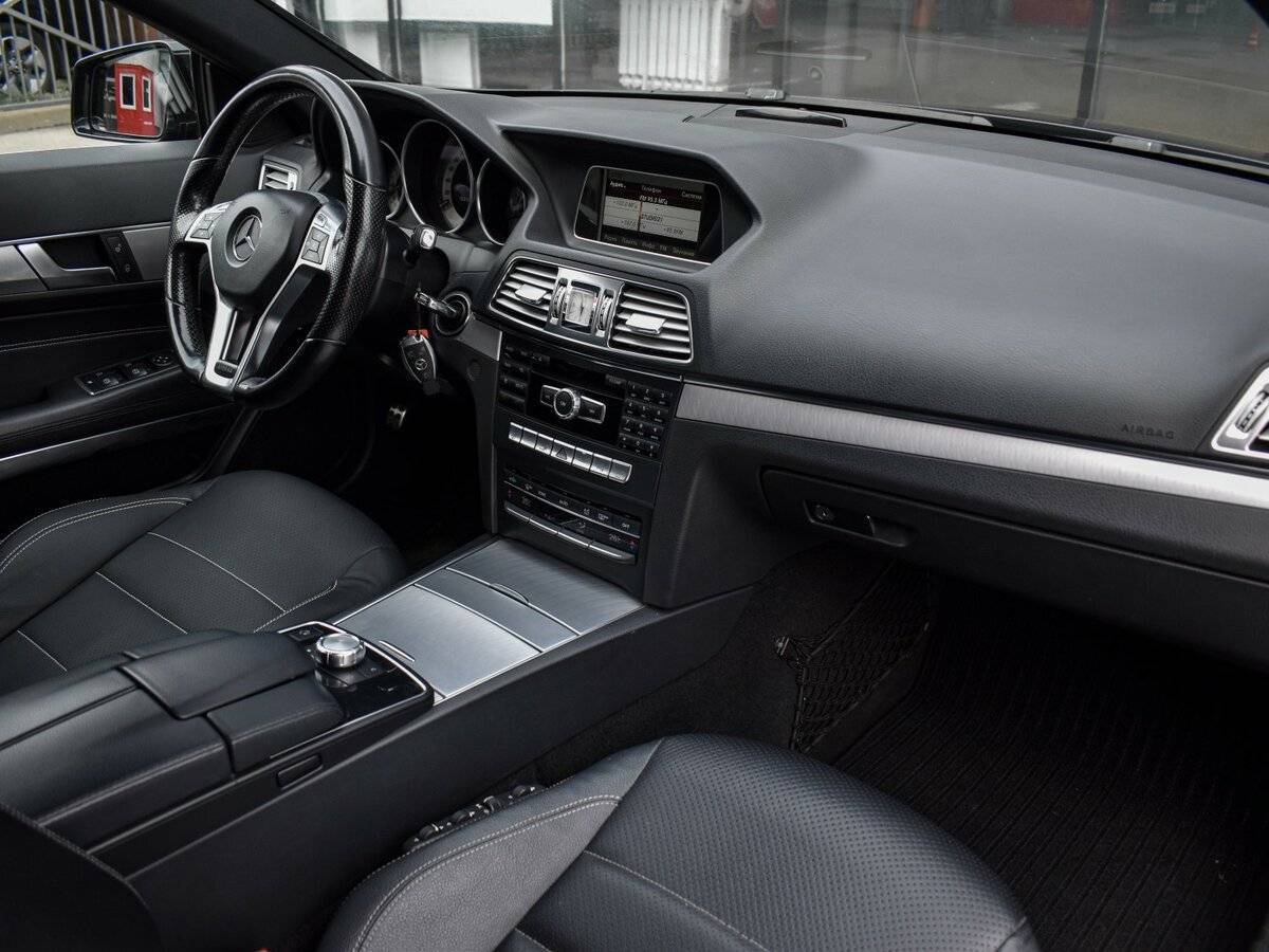 Mercedes-Benz E-Класс 2013 года с пробегом. Фото: #10