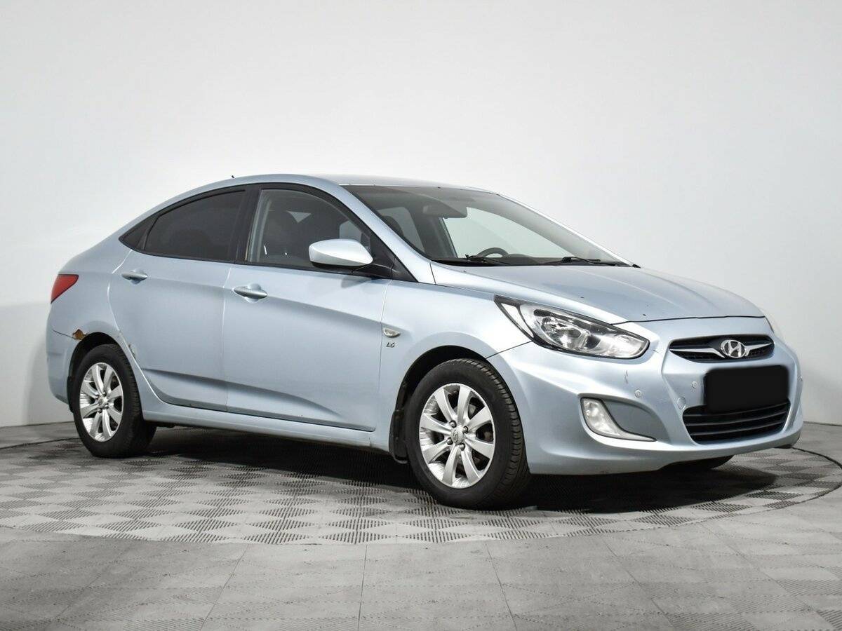 Hyundai Solaris 2011 года с пробегом. Фото: #2