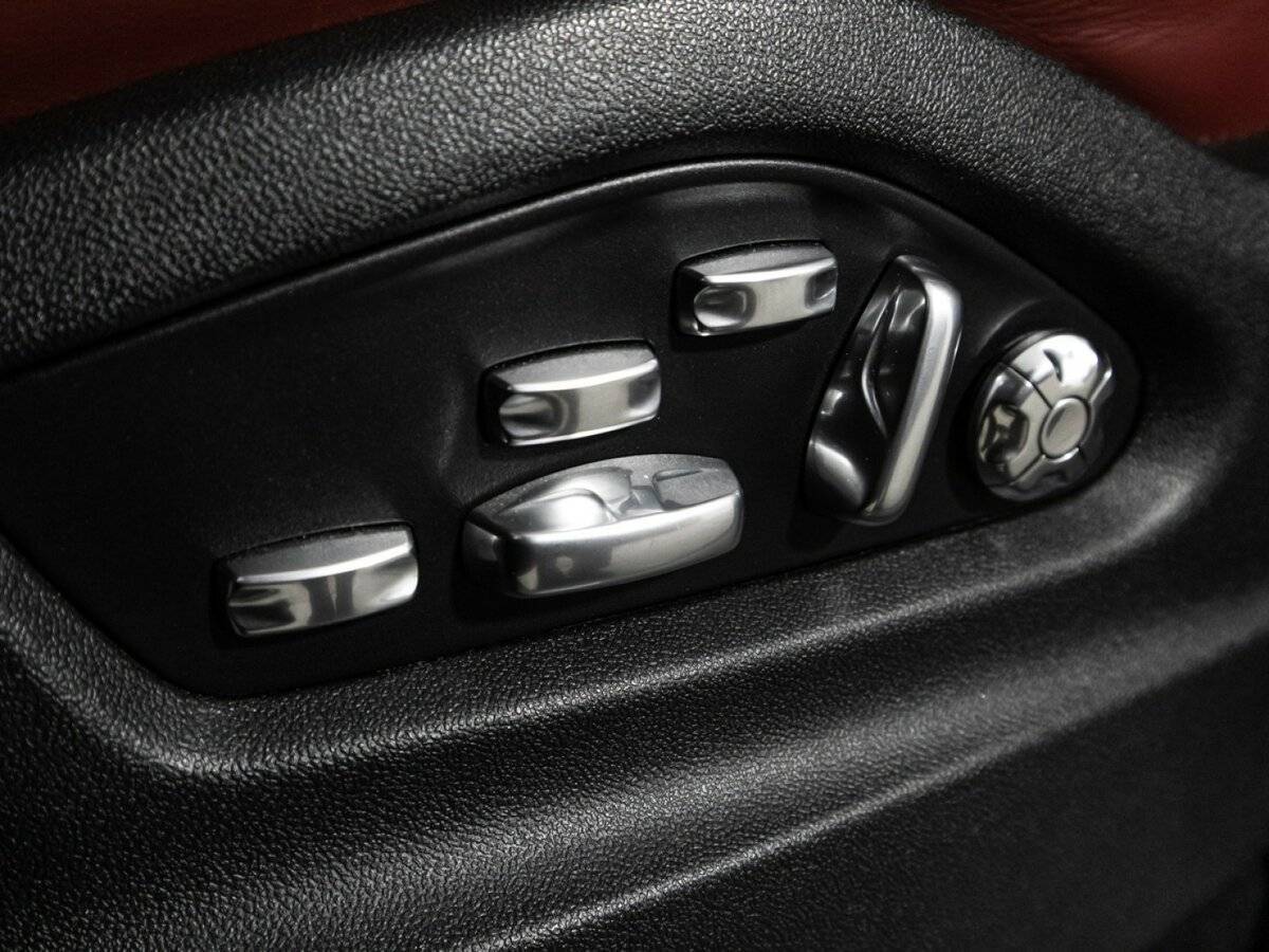 Porsche Cayenne 2018 года с пробегом. Фото: #17