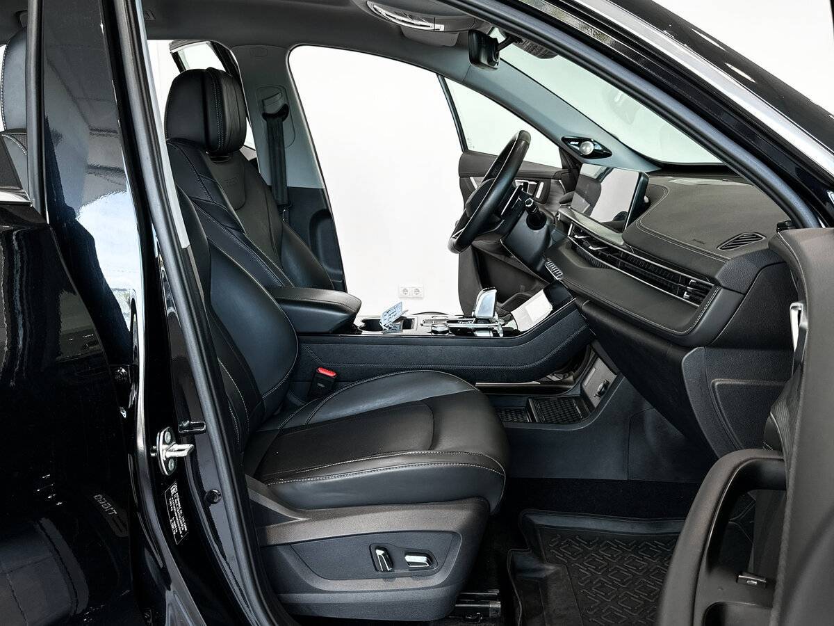 Chery Tiggo 8 Pro Max 2022 года с пробегом. Фото: #13