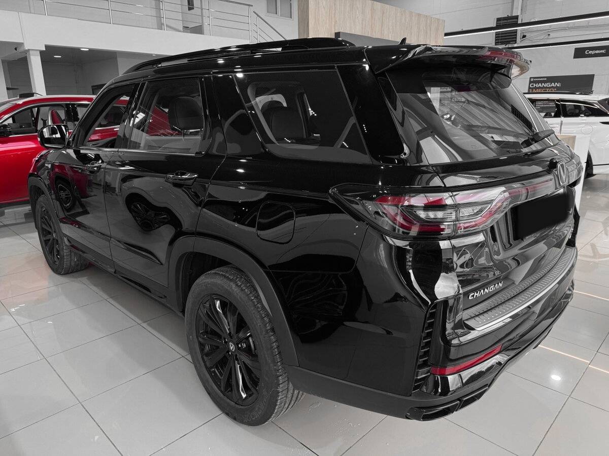 Changan CS95 2024 года с пробегом. Фото: #1