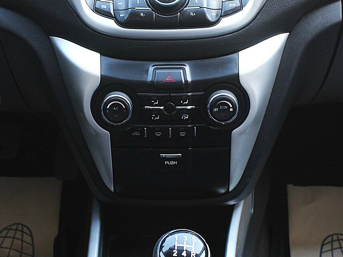 Changan Eado 2014 года с пробегом. Фото: #10