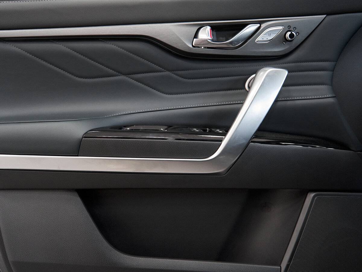 Changan CS95 2024 года с пробегом. Фото: #8