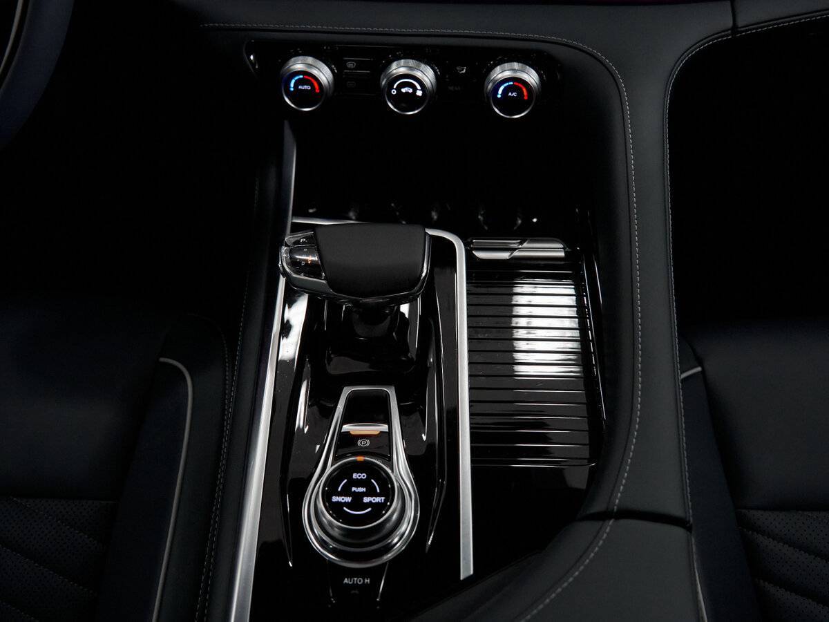 Changan CS95 2024 года с пробегом. Фото: #19