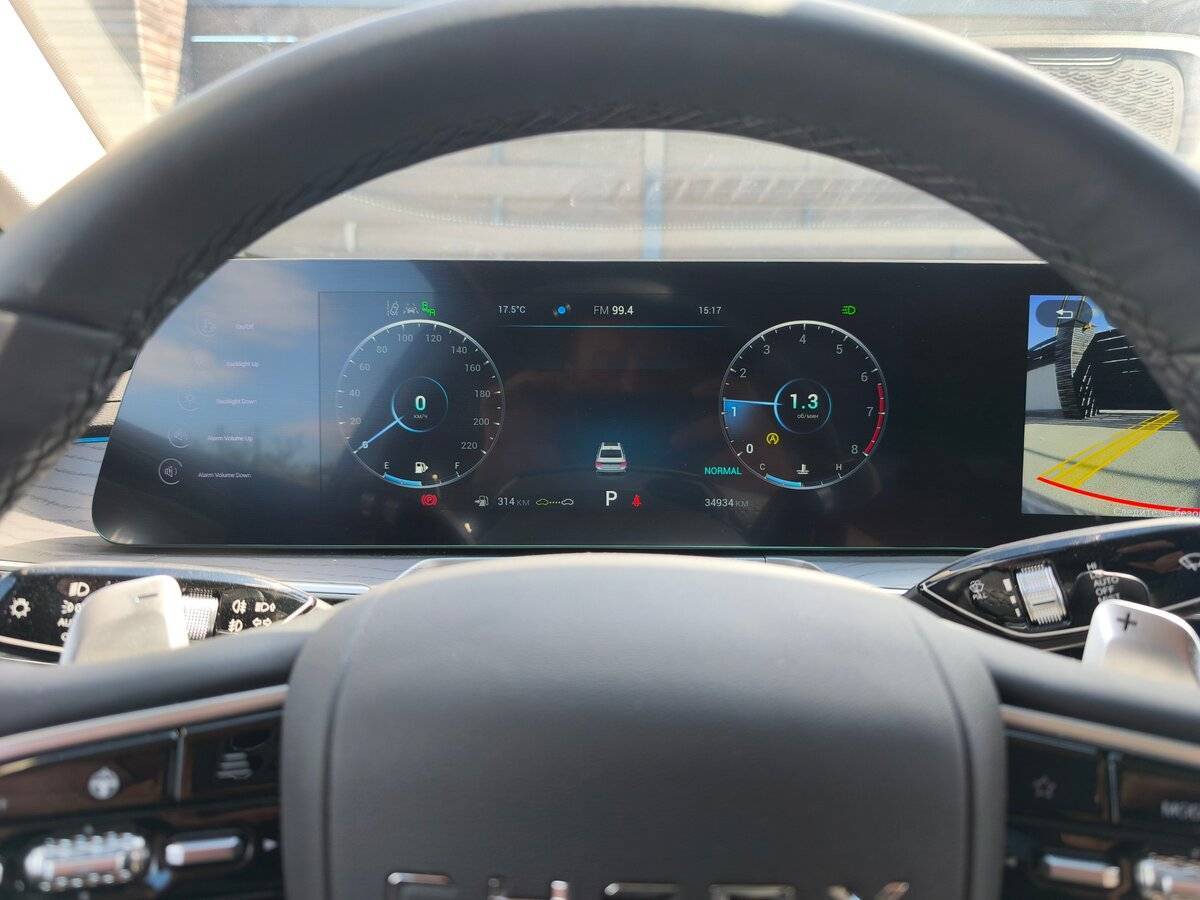 Chery Arrizo 8 2023 года с пробегом. Фото: #5