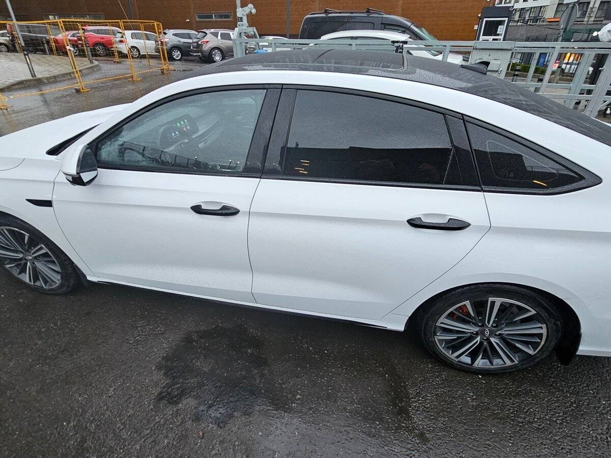 Chery Arrizo 8 2023 года с пробегом. Фото: #5